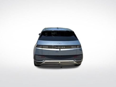 Used 2024 Hyundai Ioniq 5 SEL RWD image 4