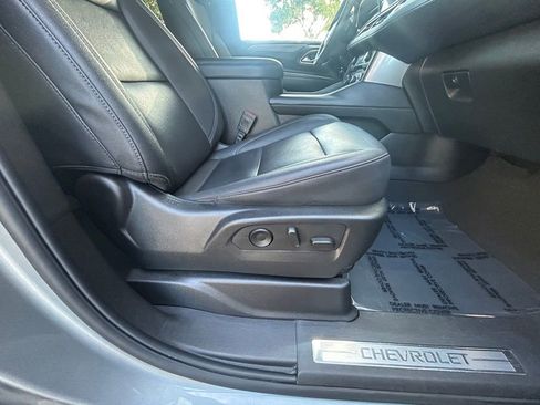 Used 2023 Chevrolet Suburban LT image 22
