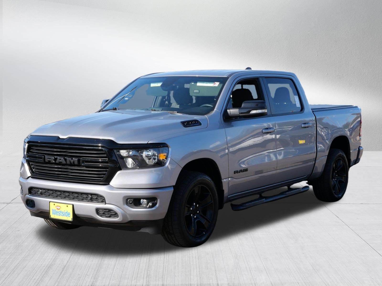 Used 2021 RAM 1500 Big Horn AWD/4WD image 3