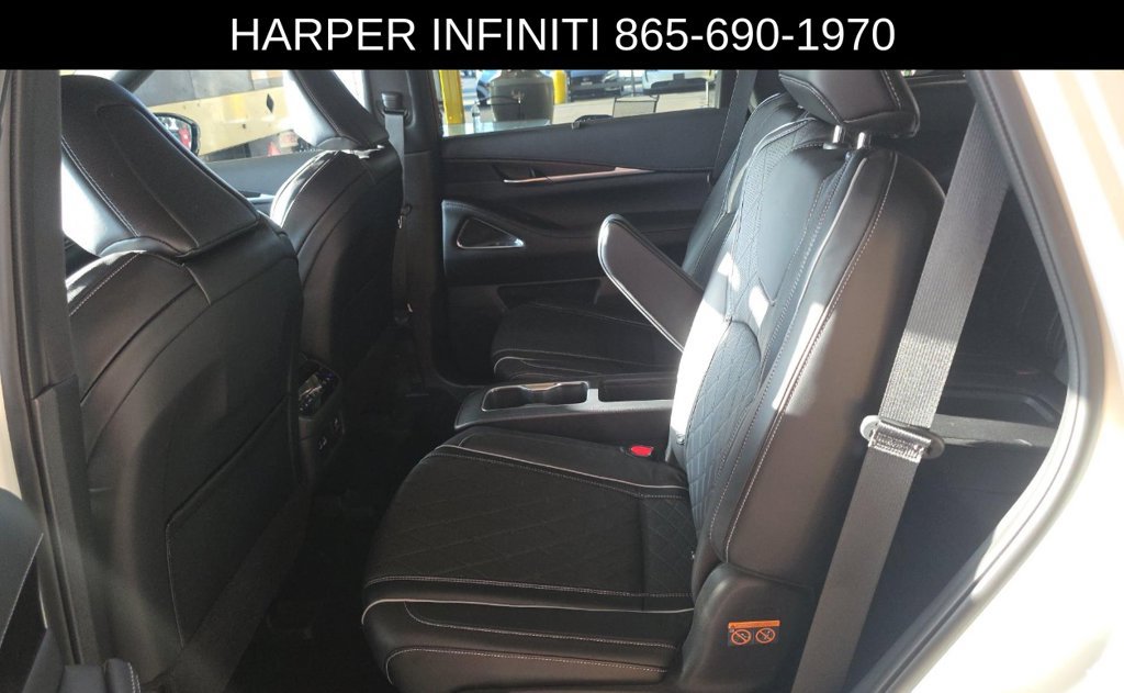 Used 2024 INFINITI QX60 Autograph w/ Cargo Package AWD/4WD image 8
