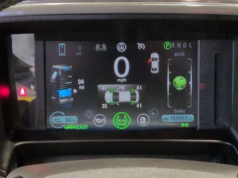 Used 2013 Chevrolet Volt Premium w/ Premium Trim Package image 37