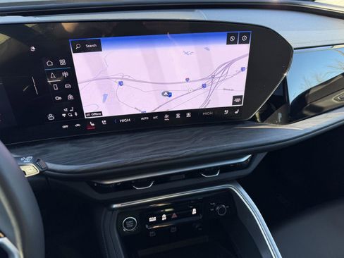 Used 2025 Audi Q5 Premium Plus w/ Premium Plus image 22