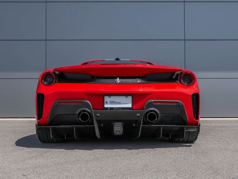 Certified 2019 Ferrari 488 Pista Coupe RWD image 8