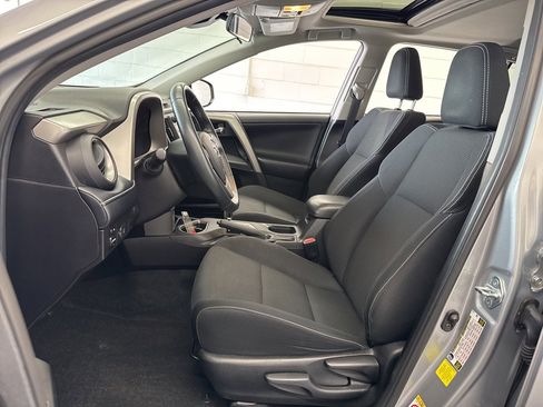 Certified 2018 Toyota RAV4 XLE image 14