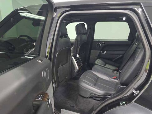 Used 2020 Land Rover Range Rover Sport HSE Dynamic image 8