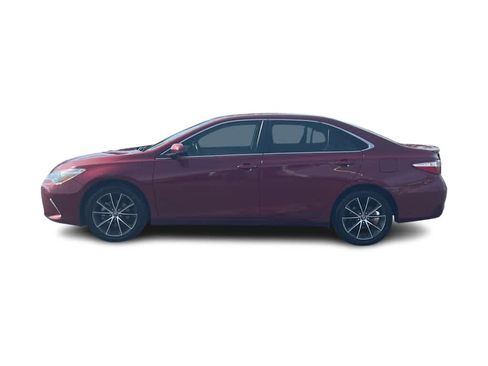 Used 2017 Toyota Camry XSE image 3