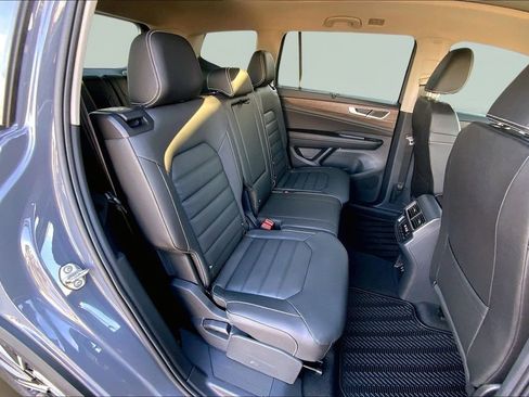 New 2026 Volkswagen Atlas SEL image 10