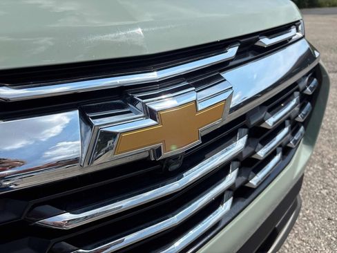 Used 2025 Chevrolet Equinox LT AWD/4WD image 22