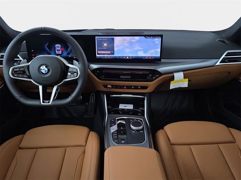 New 2026 BMW 330i xDrive Sedan w/ M Sport Package image 9