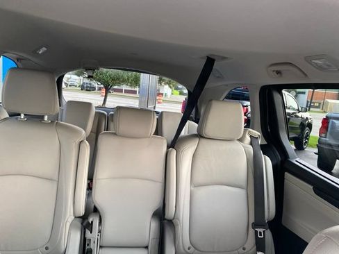 Used 2025 Honda Odyssey EX-L image 41
