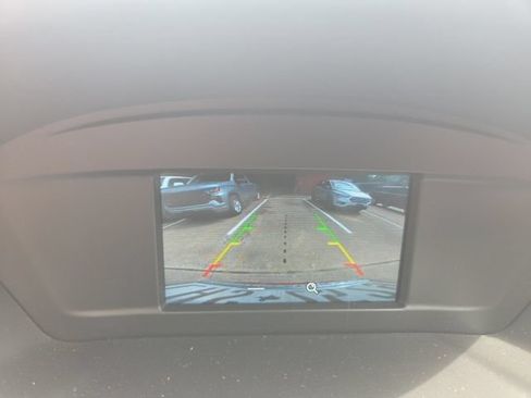 Used 2018 Ford Escape SE FWD image 11