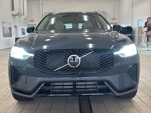 New 2026 Volvo XC60 T8 Ultra w/ Climate Package AWD/4WD image 10
