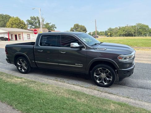 Used 2022 RAM 1500 Limited w/ Trailer Tow Group AWD/4WD image 8