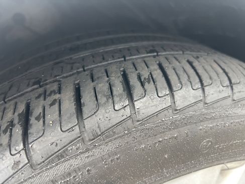 Used 2019 Mercedes-Benz C 300 4MATIC Sedan image 12