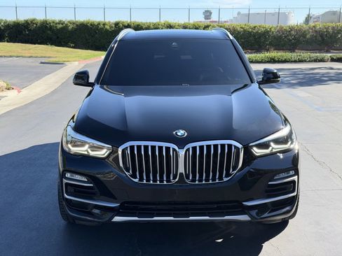 Used 2019 BMW X5 xDrive40i w/ Convenience Package AWD/4WD image 2
