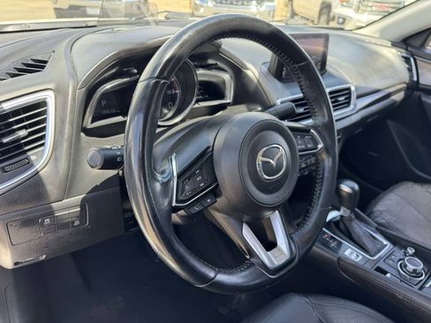 Used 2017 MAZDA MAZDA3 Grand Touring FWD image 23