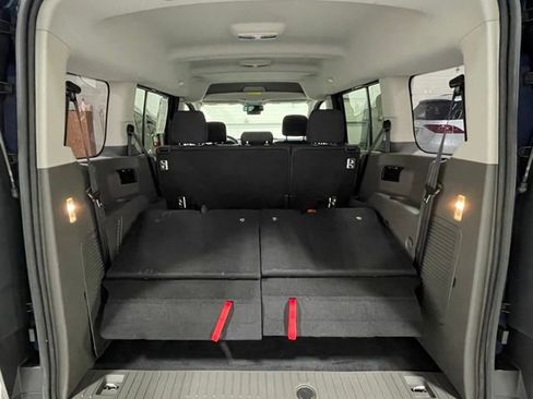 Used 2020 Ford Transit Connect XL image 19