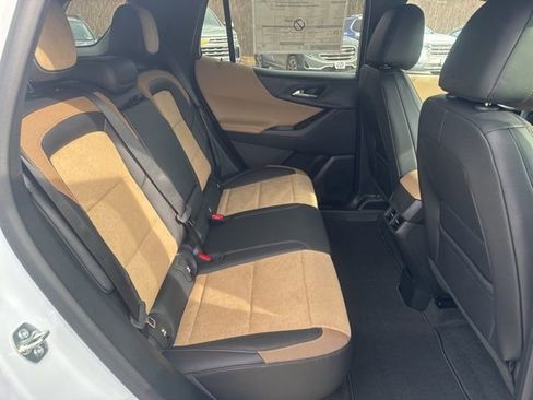 New 2026 Chevrolet Equinox ACTIV AWD/4WD image 34