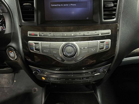 Used 2013 INFINITI JX35 AWD w/ Premium Pkg image 23
