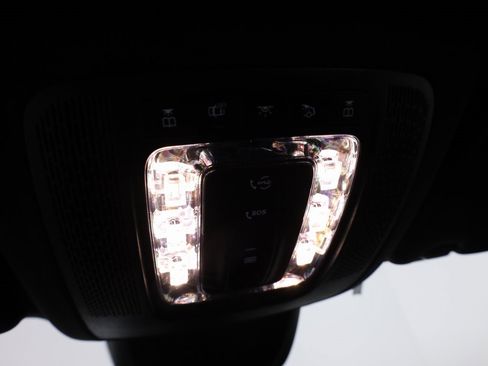 Used 2023 Mercedes-Benz GLE 450 4MATIC image 26