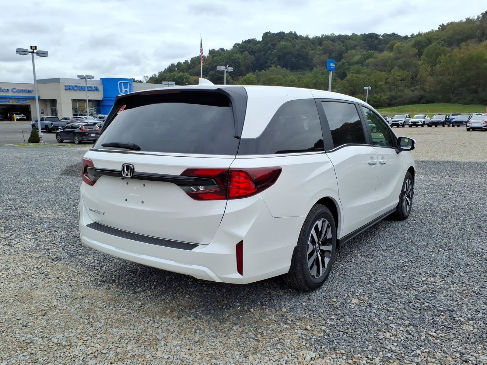 New 2027 Honda Odyssey EX-L image 5