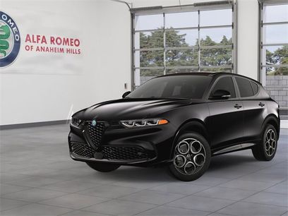 New 2025 Alfa Romeo Tonale w/ Premium Package