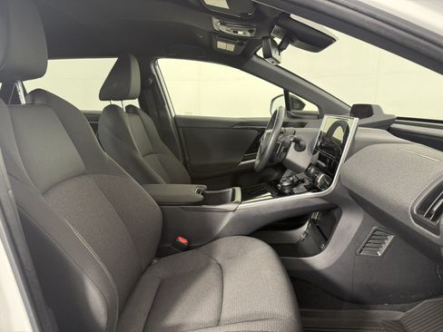 Used 2023 Subaru Solterra AWD image 10