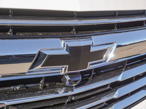 New 2026 Chevrolet Tahoe LT w/ LPO, Dark Essentials Package image 11