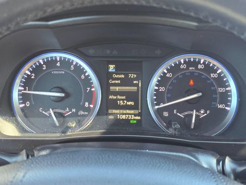 Used 2017 Toyota Highlander Limited AWD/4WD image 20