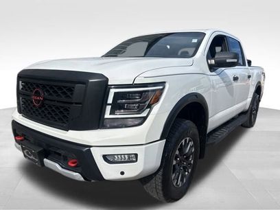 Used 2024 Nissan Titan PRO-4X w/ Pro-4x Convenience Package