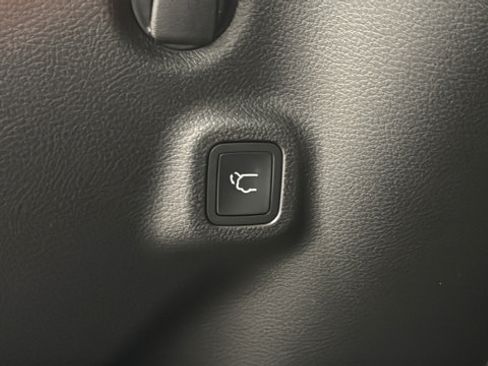 New 2026 Jeep Compass Latitude AWD/4WD image 28