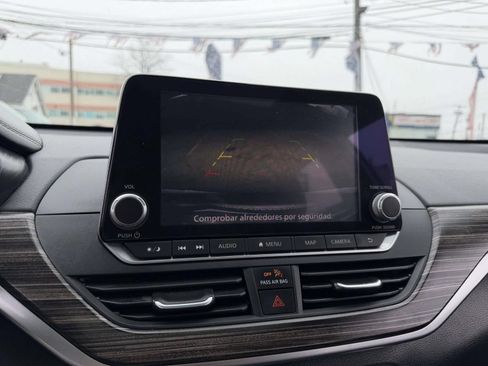 Used 2022 Nissan Altima 2.5 SL FWD image 35