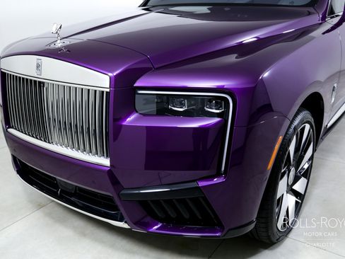 Used 2025 Rolls-Royce Cullinan image 45