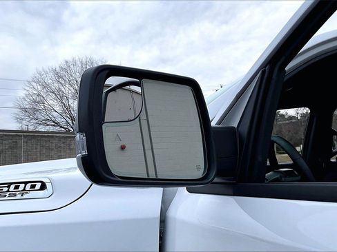 Certified 2025 RAM 1500 Big Horn image 28