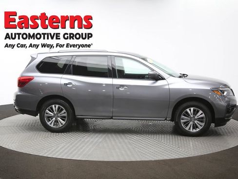 Used 2020 Nissan Pathfinder S image 48
