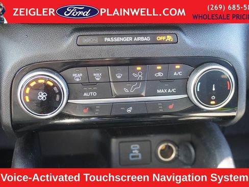 Used 2022 Ford Escape SE w/ Cold Weather Package image 20