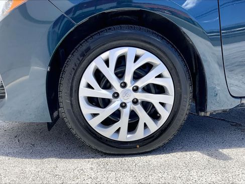 Used 2019 Toyota Corolla LE FWD image 8