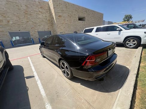 Used 2023 Volvo S60 B5 Plus AWD/4WD image 3