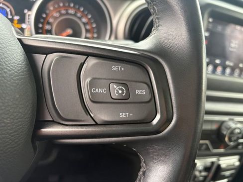 Used 2020 Jeep Gladiator Sport w/ Quick Order Package 24S image 15