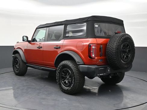 Used 2022 Ford Bronco Wildtrak AWD/4WD image 3