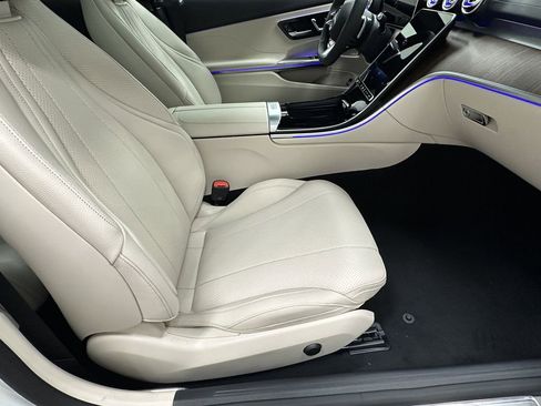 New 2026 Mercedes-Benz CLE 300 4MATIC Coupe image 14