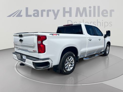 Used 2022 Chevrolet Silverado 1500 RST w/ Convenience Package II AWD/4WD image 5
