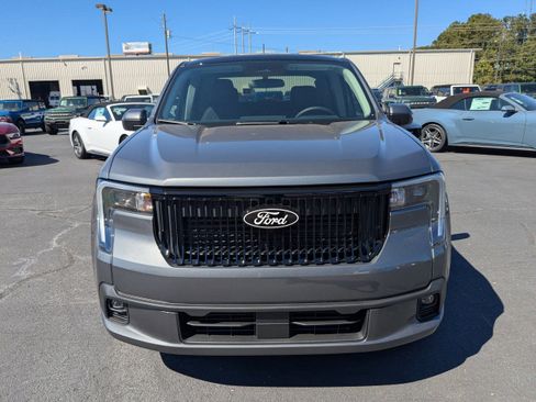 New 2025 Ford Maverick Lobo image 8