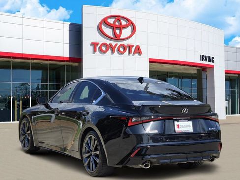 Used 2022 Lexus IS 350 F Sport RWD image 3