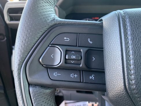 Used 2025 Toyota Tacoma TRD Pro image 19