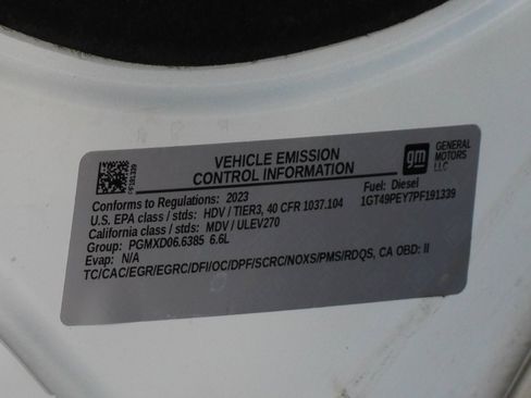 Used 2023 GMC Sierra 2500 AT4 w/ AT4 Preferred Package image 17