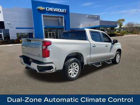 Used 2022 Chevrolet Silverado 1500 RST w/ Z71 Off-Road Package AWD/4WD image 7