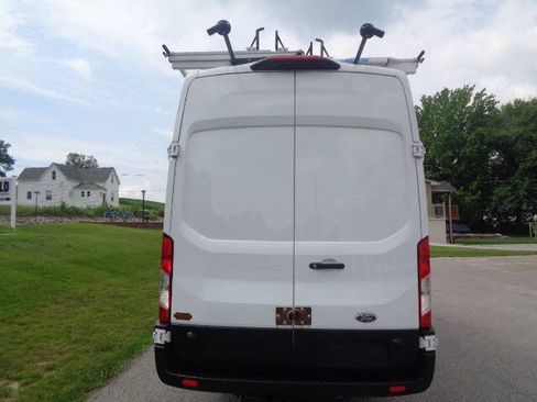 Used 2024 Ford Transit 250 148 High Roof Extended RWD image 4