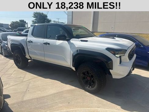 Used 2024 Toyota Tacoma TRD Pro AWD/4WD image 2