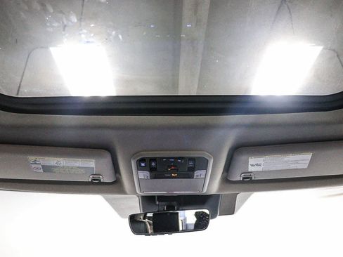 Used 2024 Toyota Tundra Limited AWD/4WD image 14